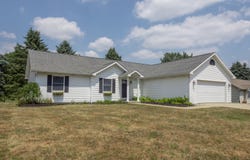 7426 Texas Heights Avenue, Kalamazoo, MI 49009
