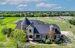 252 Quail Creek Road, McLendon Chisholm, TX 75032