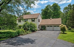 58 Waters Road, Schodack, NY 12061