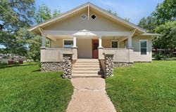 207 Combs Avenue, Cotter, AR 72626