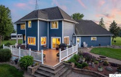 16 Lake Shore Drive, Sherburn, MN 56171