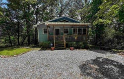 299 Buck Pond Road, Mountain View, AR 72560