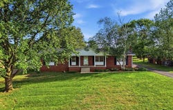 507 Meadowlawn Drive, Franklin, KY 42134