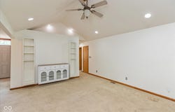221 N Adams Street, Brownsburg, IN 46112