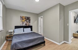 911 Starkweather Avenue, Cleveland, OH 44113