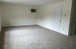 55 Founders Village, Clinton, CT 06413