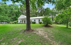 120 Gray Circle, Benton, LA 71006