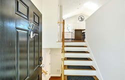 37 Lakeview Avenue, Lincoln, RI 02865