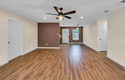 210 N Harrison Street, McGregor, TX 76657