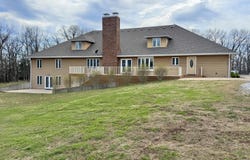 802 N Dade 135, Arcola, MO 65603