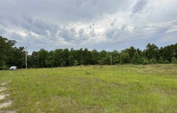 Dee Rd, Opp, AL 36467