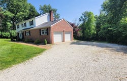 1150 Wilbur Avenue, Norton, OH 44203