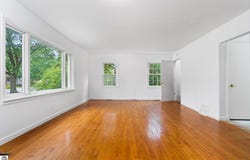 1219 S Union Street, Traverse City, MI 49684