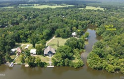 River Oaks Landing Circle lot: 14, Orrville, AL 36767