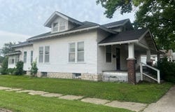 453  Elm Street, Chillicothe, MO 64601