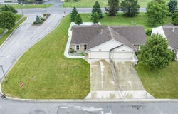 3895 Cobblestone Cove, New Haven, IN 46774-2079