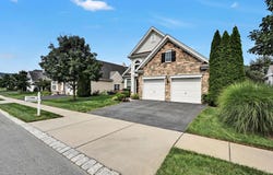 1612 PARVIN ROAD, LANCASTER, PA 17601