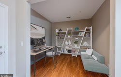 10275 FOUNTAIN Circle, MANASSAS, VA 20110