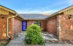 332 W Platt Drive, Yukon, OK 73099