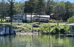21937 Lake Rd M 12, Cassville, MO 65625