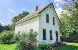 36 Graham Street, Bethel, VT 05032