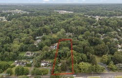 13 Swartzel Drive, Middletown, NJ 07748