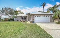 2686 SW FAIRGREEN ROAD, PORT ST LUCIE, FL 34987