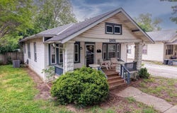 1302 Hackney, Winfield, KS 67156
