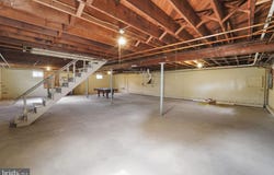 5 YUBAS AVENUE, BURLINGTON, NJ 08016