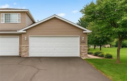 2163 Cleveland Way S, Cambridge, MN 55008