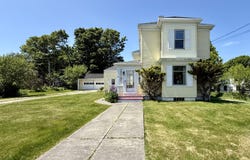14 Water Street, Eastport, ME 04631