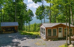 104 Moose Hill Way, Keene, NY 12942