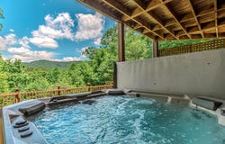 1023 Knollwood Road, Mineral Bluff, GA 30559