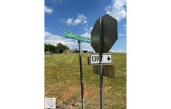 Court View, Martinsville, VA 24112