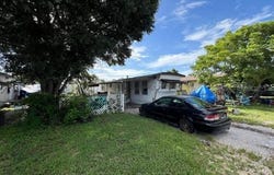 1918 VICEROY LANE, HOLIDAY, FL 34690