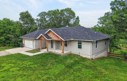 142 Danalia Drive, Marshfield, MO 65706