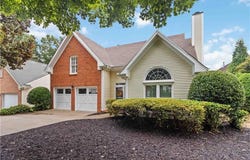 215 Ridge Point Court, Alpharetta, GA 30022