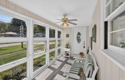528 E 5th Street, Mount Carmel, IL 62863