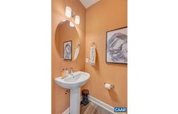 2A CORSHAM ST, CROZET, VA 22932