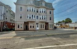 586 North Main Street, Woonsocket, RI 02895