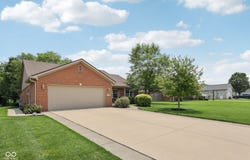 3571 S Cedar Creek Lane, New Palestine, IN 46163