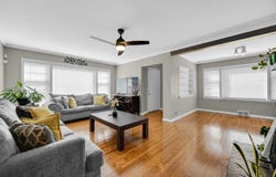 618 Dundee Avenue, Flossmoor, IL 60422