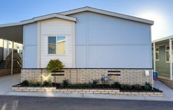 3444  W Center St, Riverside, CA 92501