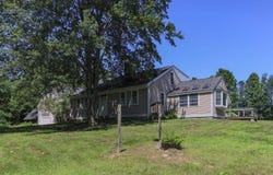 135 Mccollum Road, New Boston, NH 03070