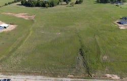 6 Victory Lane, Prague, OK 74864