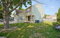 16 FRANKLIN DR, VOORHEES, NJ 08043