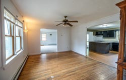 28 Mathews Avenue, Waterville, ME 04901