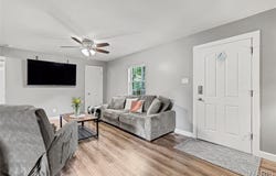 7102 Hammel Road, De Soto, MO 63020