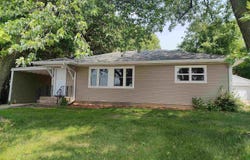 5523 Forest hills, ROCKFORD, IL 61114