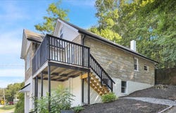 339 CHESTNUT STREET, POTTSVILLE, PA 17901